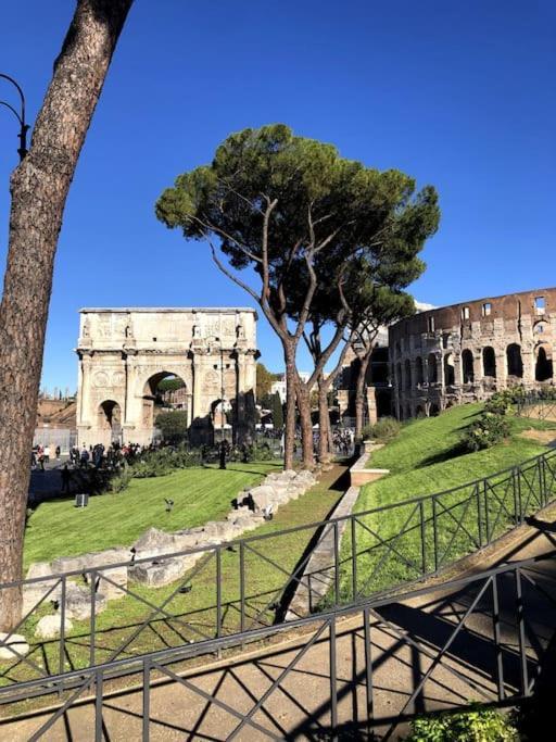 Quiet & Cosy Colosseum Rom Exteriör bild